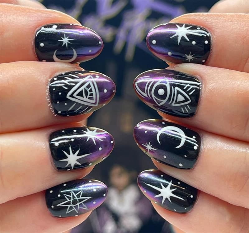 Witchy in Purple Ombre Nails