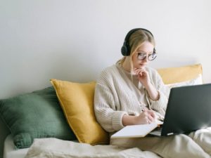 The 6 Best Work From Home Jobs For Income and Flexibility
