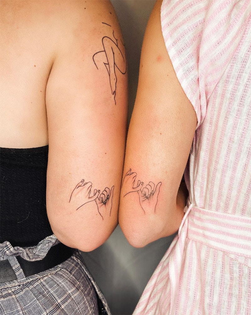 10 Tiny Wrist Tattoo Designs To Get With Your BFF